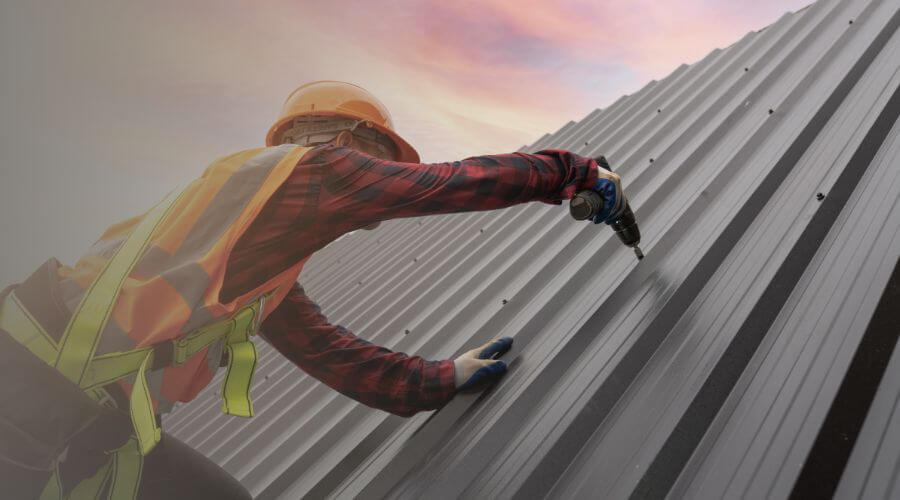 Professional residential roofers in Fairfax, IA
